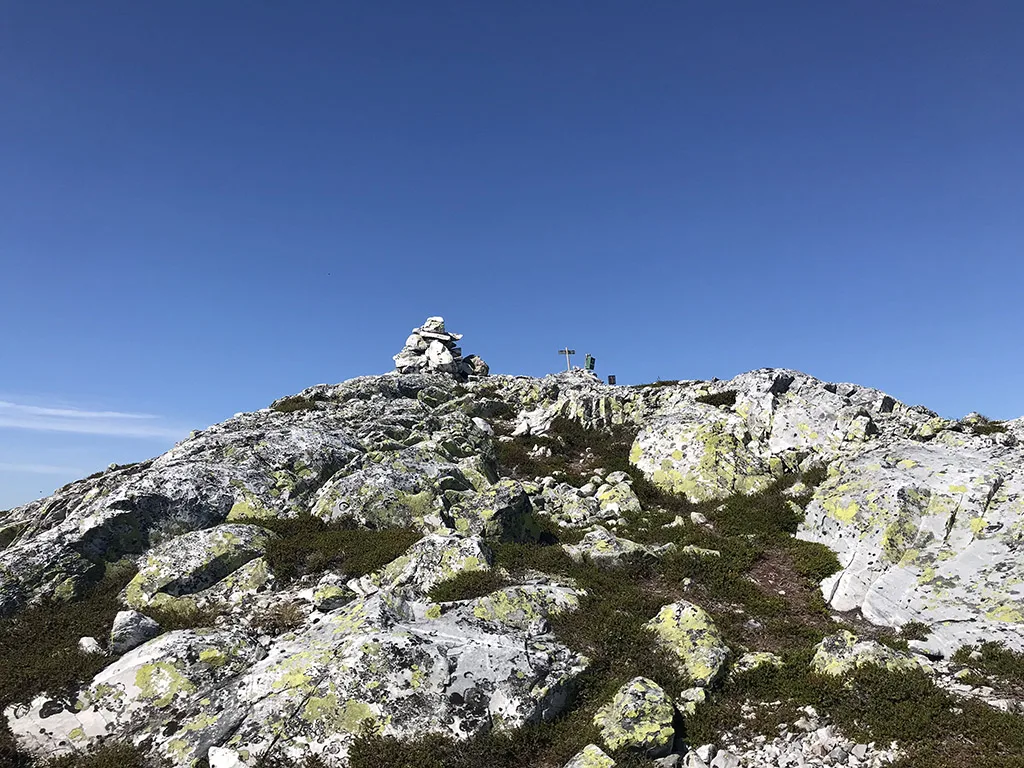 Røysdalsnuten