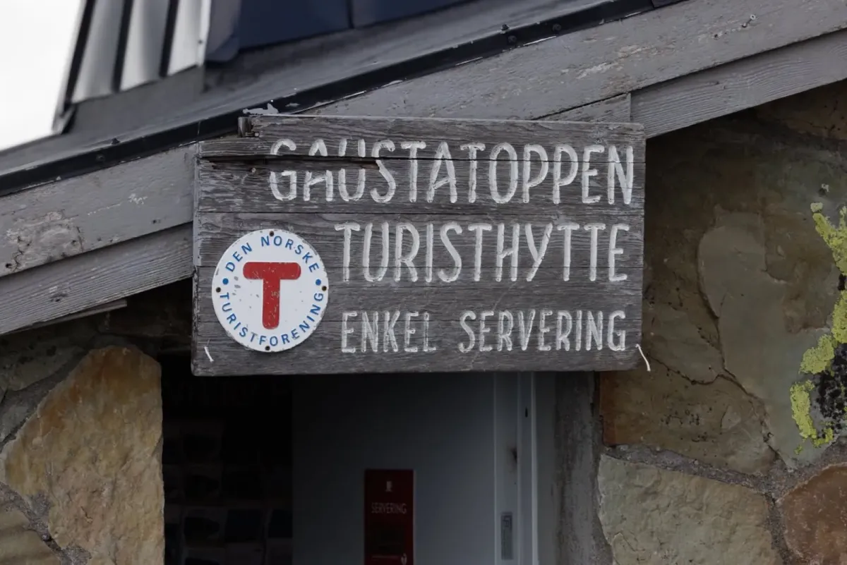 Gaustatoppen (1883 Meter über dem Meeresspiegel)
